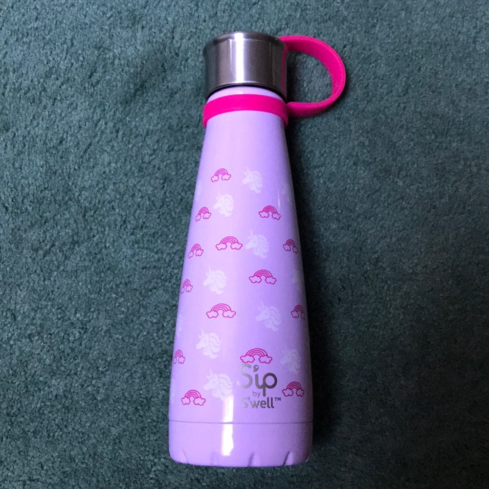 sip by Swell water bottle